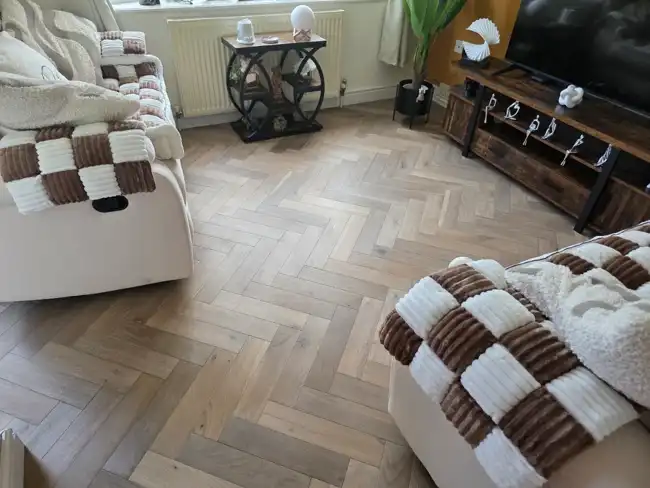 Herringbone floor in a furnished living room